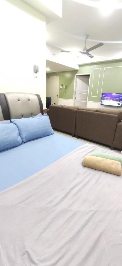 Dperdana -Dinies Pool,Wifi, Centre Of Kota Bharu, 4-5 Pax Apartment ภายนอก รูปภาพ